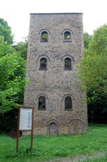 Malakowturm der Zeche Brockhausen.jpg